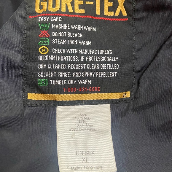 REI shell - Picture 2 of 5